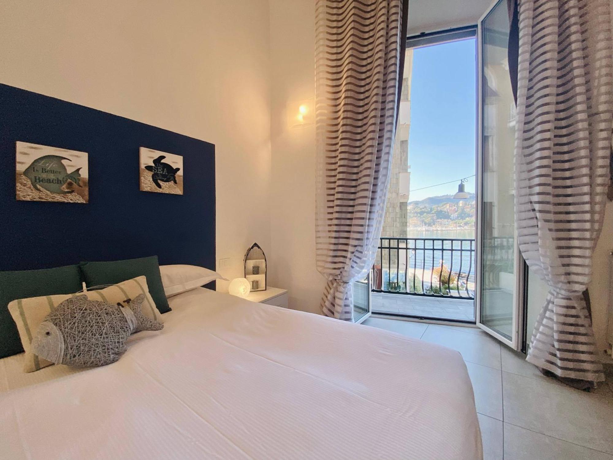 Alla Casa Rosa Al Mare- Centrale A Di Fronte Al Mare- Emozionante- Garage Privato Gratuito A 800 Mt- Aria Condizionata-Wifi Рапалло Екстер'єр фото