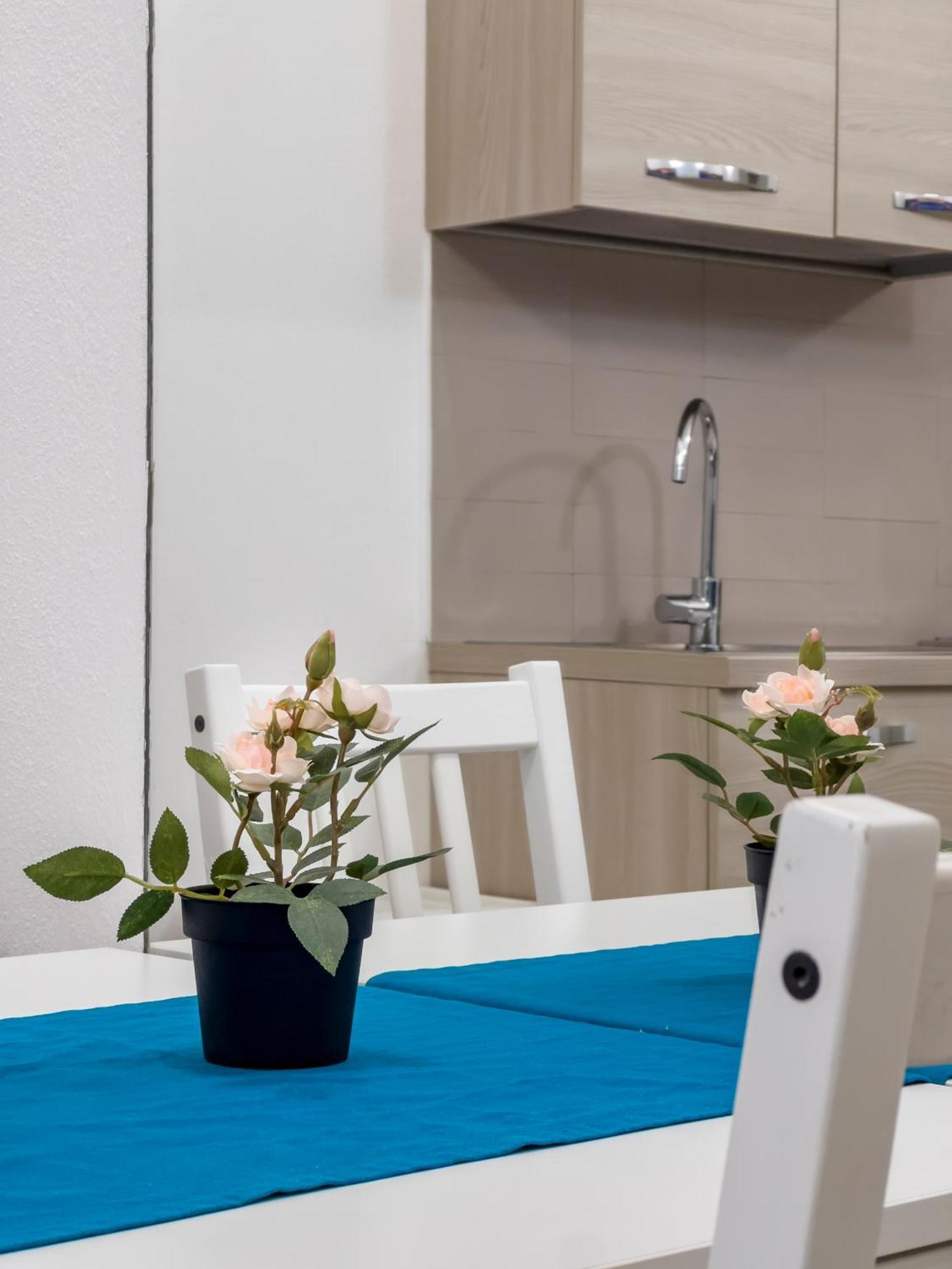 Alla Casa Rosa Al Mare- Centrale A Di Fronte Al Mare- Emozionante- Garage Privato Gratuito A 800 Mt- Aria Condizionata-Wifi Рапалло Екстер'єр фото